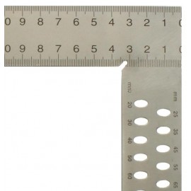 Z284 Echer hedue ZN 800 mm cu scală tip mm B și perforatii